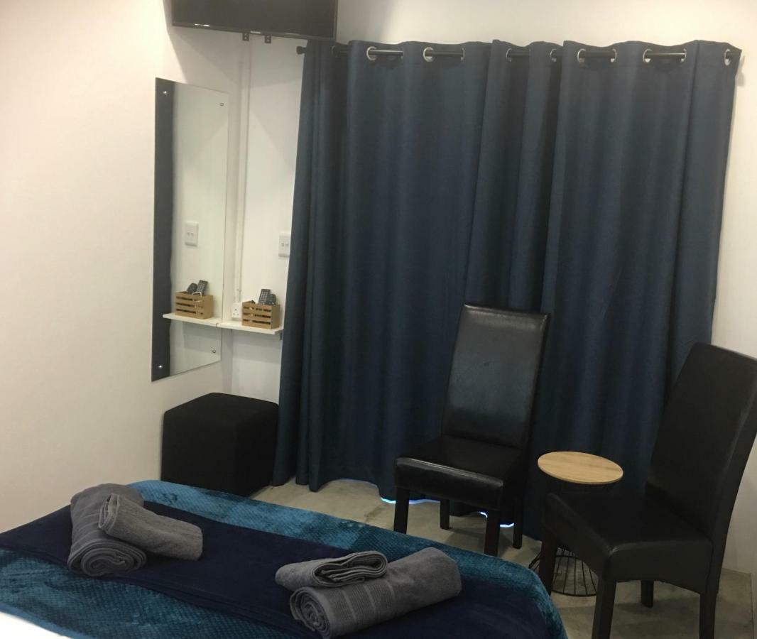 Ammabed Accommodation カレドン エクステリア 写真