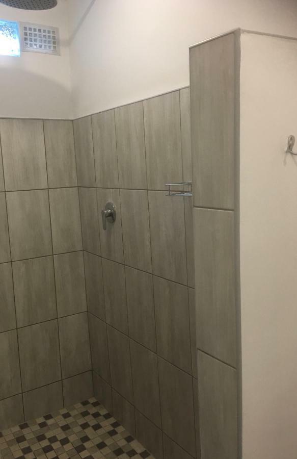 Ammabed Accommodation カレドン エクステリア 写真